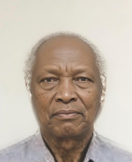 Mhe. Balozi Gen. Sam H. Sarakikya - High Commissioner