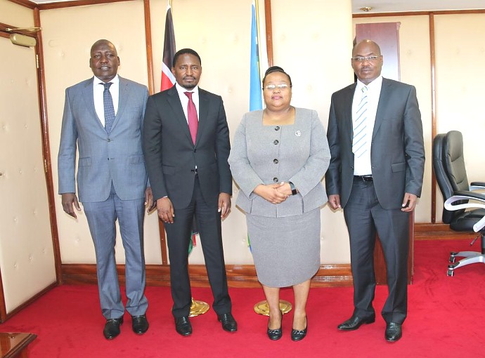 Balozi Dkt. Pindi Chana amemtembelea Waziri wa Kilimo na Umwagiliaji wa Kenya Mhe. Mwangi Kiunjuri leo tarehe 16 Aprili 2018.